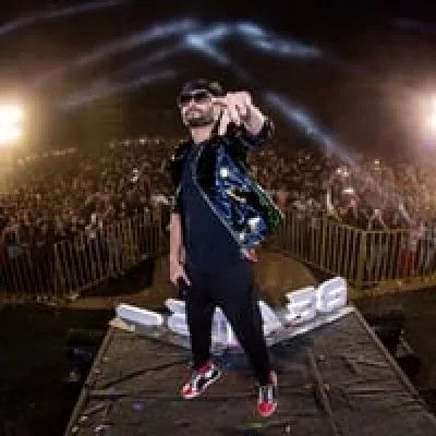Aisha Gal Mithi Mithi Bol Remix Dj Shadow Dubai mp3 song download, Aisha Gal Mithi Mithi Bol Remix Dj Shadow Dubai full album mp3 song