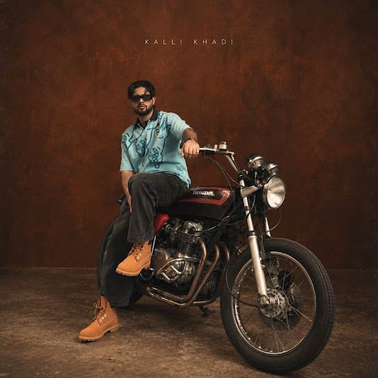Kalli Khadi Watan Sahi mp3 song download, Kalli Khadi Watan Sahi full album mp3 song